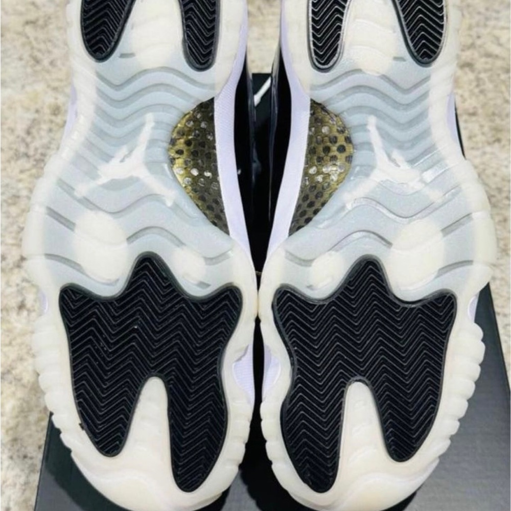 Jordan 11 gratitude - Picture 3 of 4